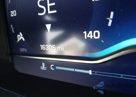 2024 Chevrolet Silverado 1500 4Wd Short Bed Rst z USA, uszkodzony, nr VIN 3GCUDEE84RG193084